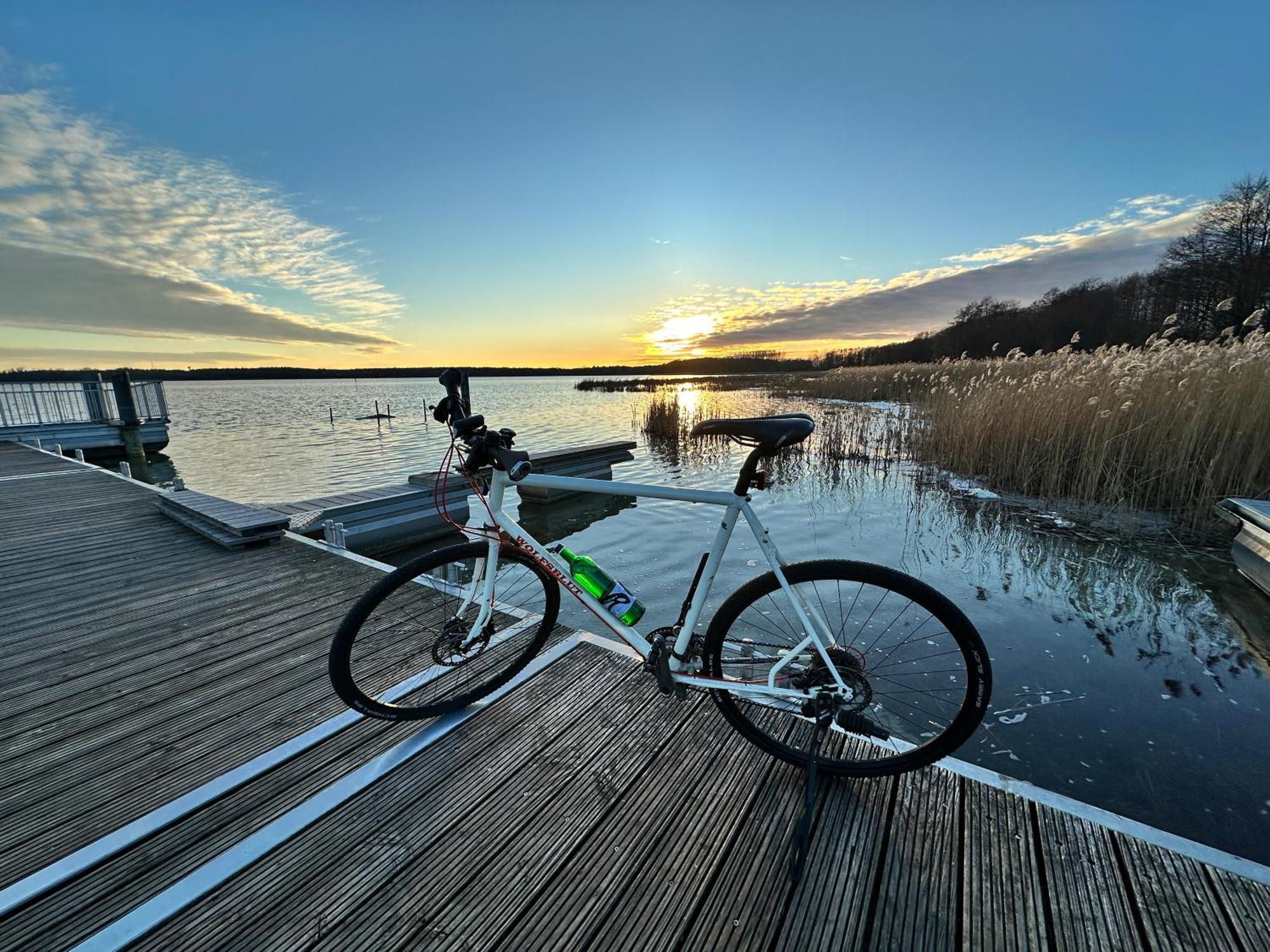 Wolfshotel Am Arendsee Exteriör bild